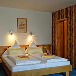 Konsum Gaestehaus Quisisana - Hotel