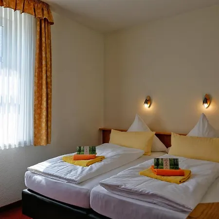 Konsum Gaestehaus Quisisana - Oberhof (Thuringia)
