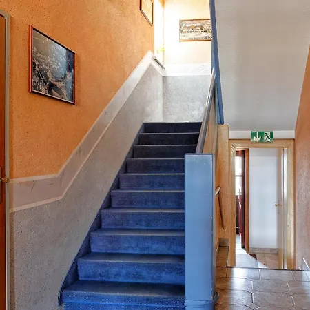 Otel Konsum Gaestehaus Quisisana - Oberhof (Thuringia)