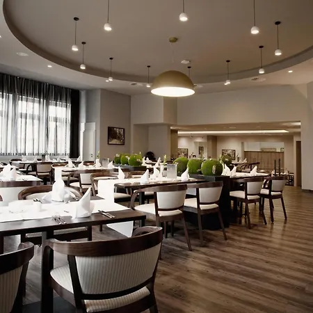 Hotel Konsum Gaestehaus Quisisana - Oberhof (Thuringia)