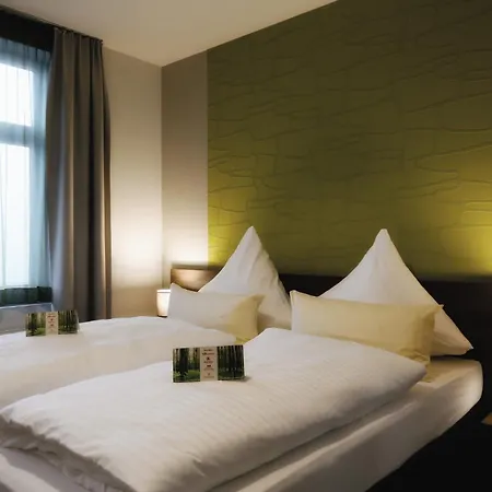 Hotel Konsum Gaestehaus Quisisana - Oberhof (Thuringia)