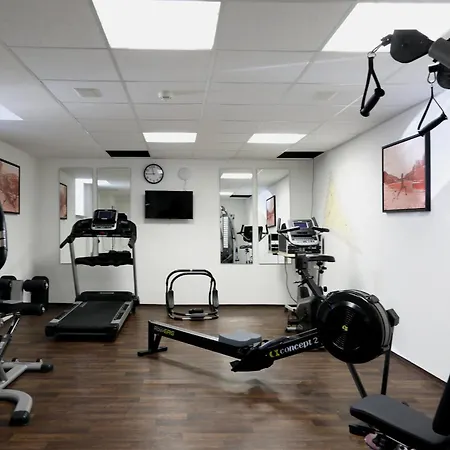 Hotel Konsum Gaestehaus Quisisana - 3*