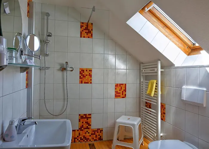 Hotel Konsum Gaestehaus Quisisana - 3*