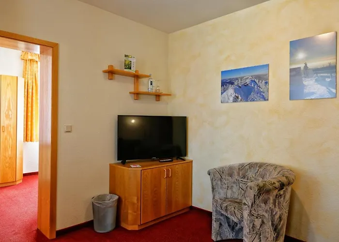 Konsum Gaestehaus Quisisana - Otel Oberhof (Thuringia)