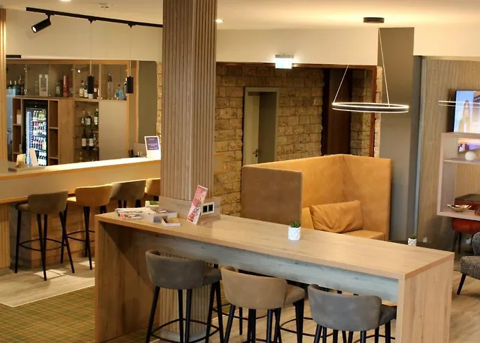 Hotel Konsum Gaestehaus Quisisana - 3*