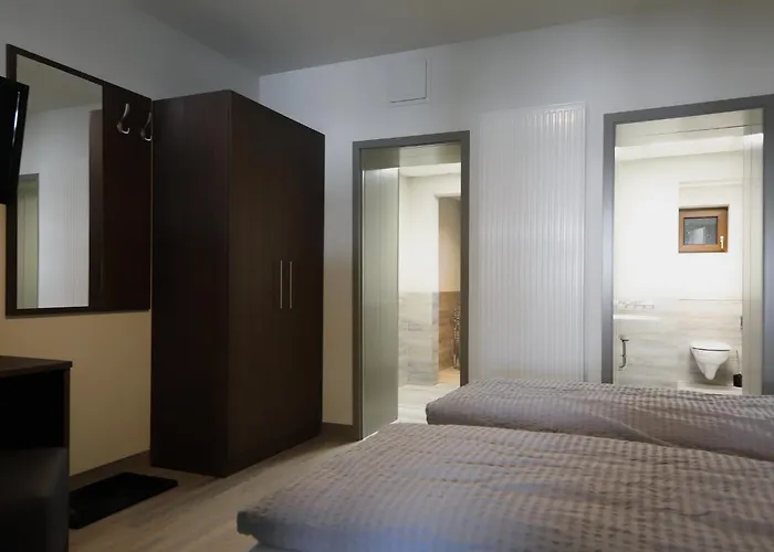 Konsum Gaestehaus Quisisana - 3*