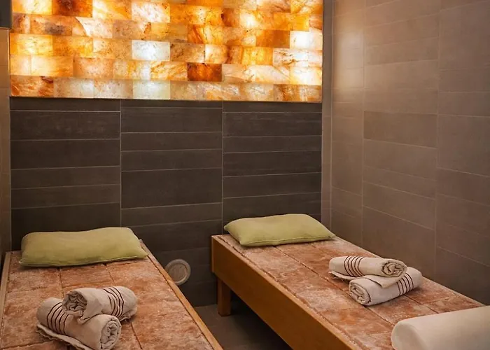 Otel Konsum Gaestehaus Quisisana - 3*